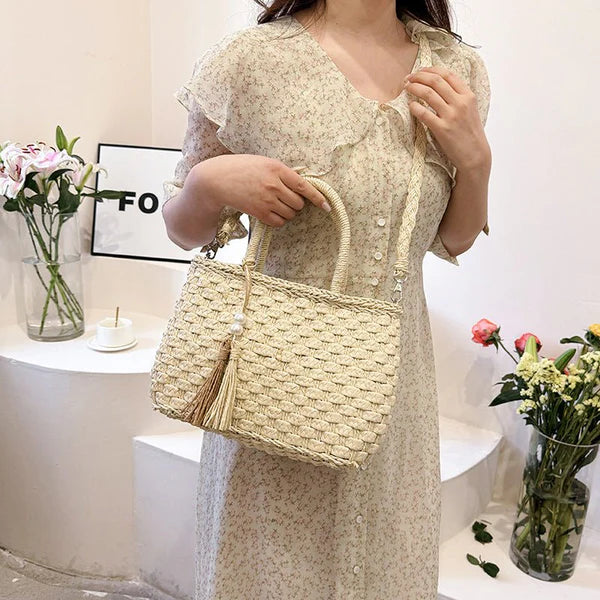 Women's Fashion Personality Hand-Carrying Woven Bag